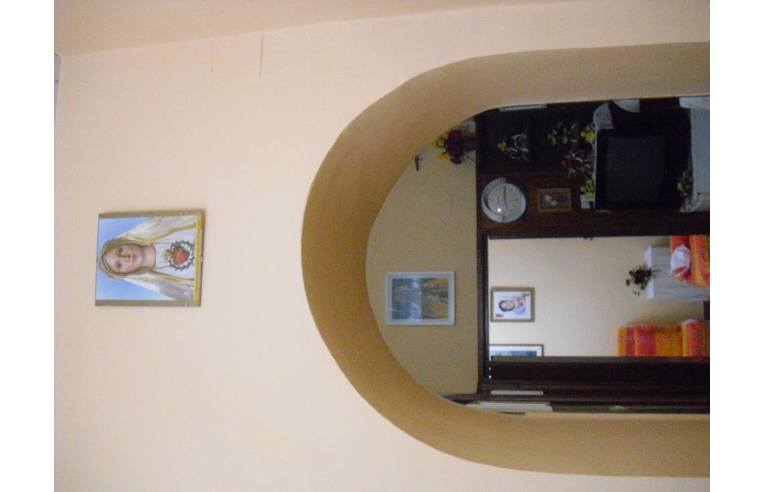 appartamento in vendita a Genova in zona Rivarolo