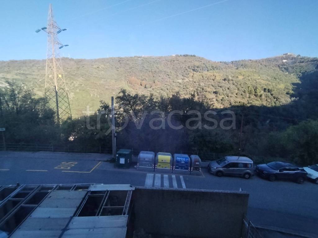 appartamento in vendita a Genova in zona Oregina