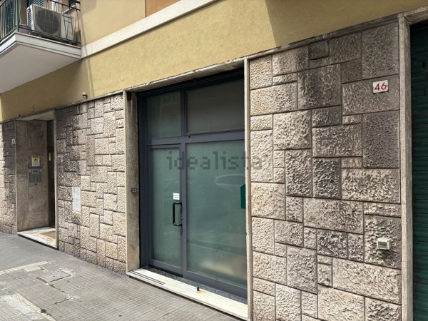 ufficio in vendita a Genova in zona Sampierdarena