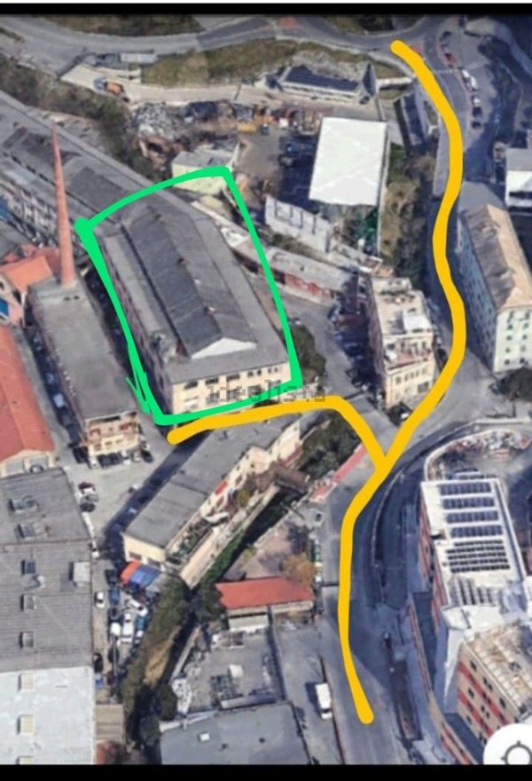 locale di sgombero in vendita a Genova in zona Borzoli