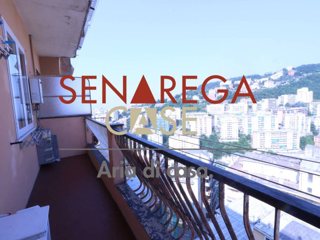 appartamento in vendita a Genova in zona Lagaccio / Granarolo