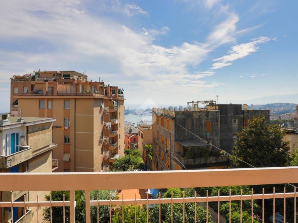 appartamento in vendita a Genova