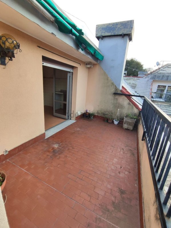 appartamento in vendita a Genova in zona Staglieno