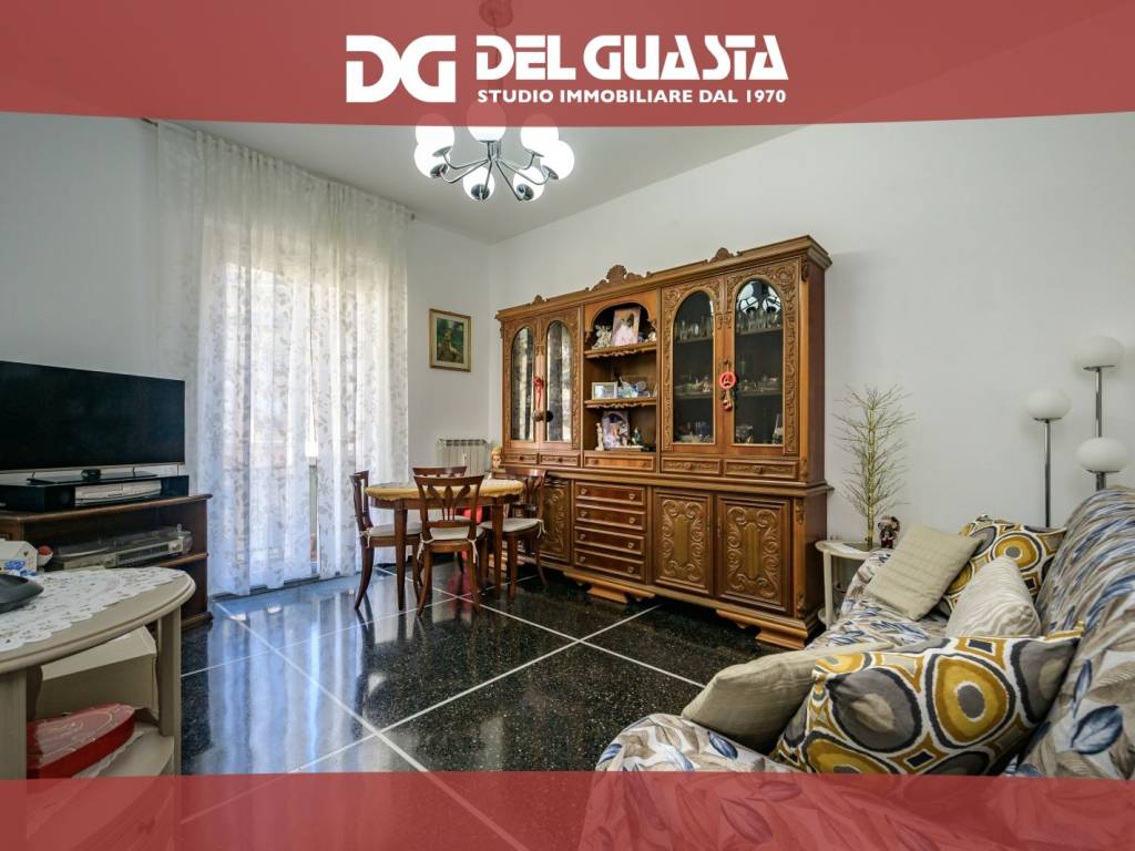 appartamento in vendita a Genova in zona Lagaccio / Granarolo