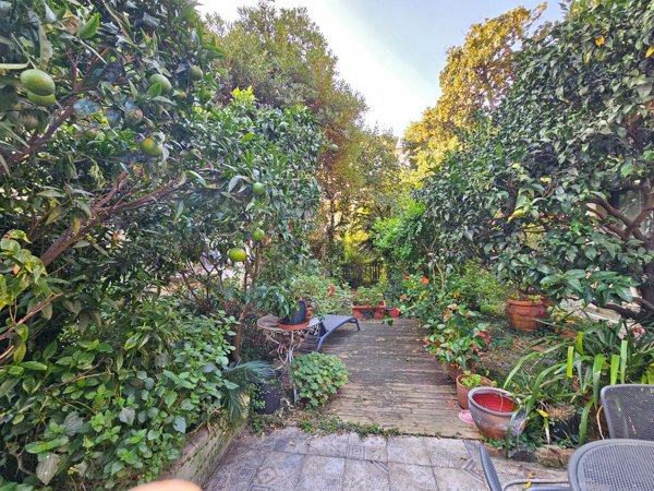 casa indipendente in vendita a Genova in zona Pegli