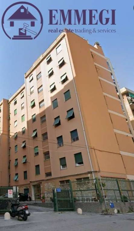 appartamento in vendita a Genova in zona Sampierdarena