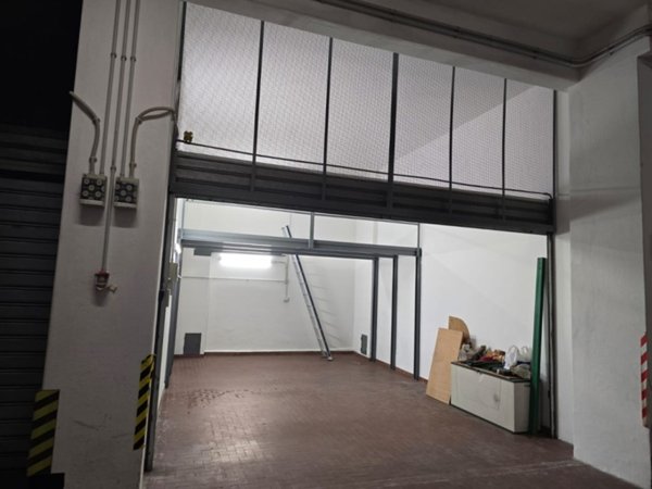 monolocale in vendita a Genova in zona San Fruttuoso