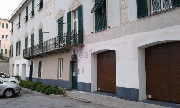 appartamento in vendita a Genova in zona Palmaro / Pra'
