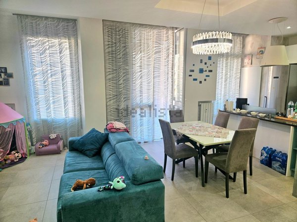 appartamento in vendita a Genova in zona Foce