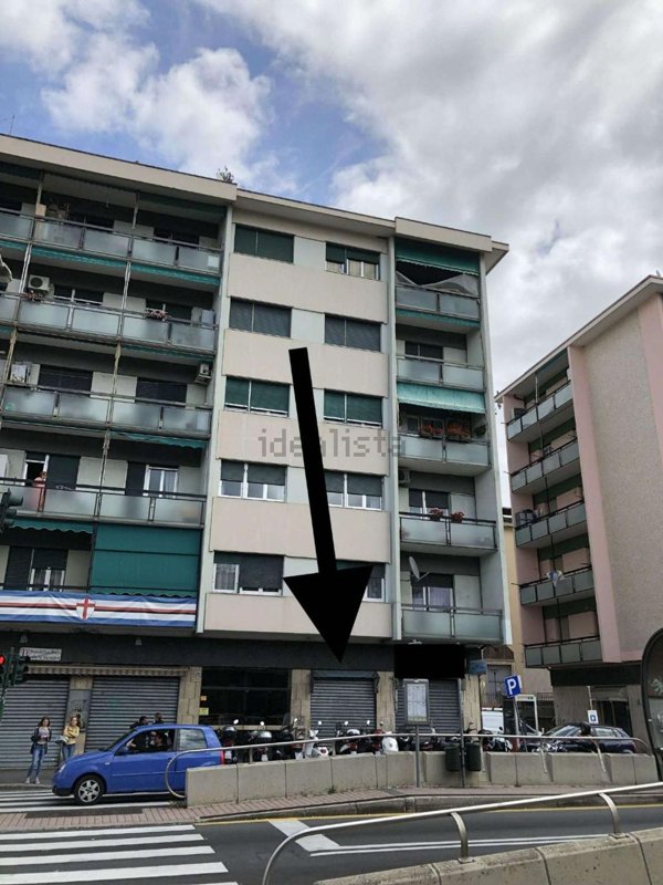 negozio in vendita a Genova