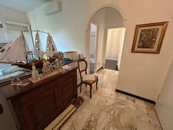 appartamento in vendita a Genova in zona Pegli