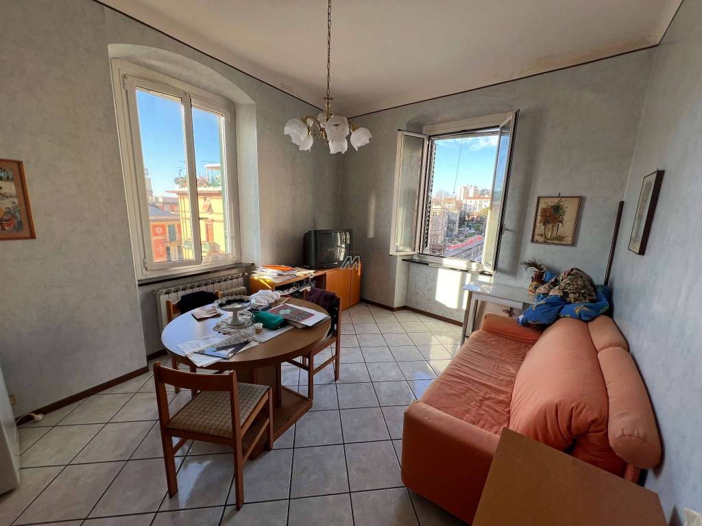 appartamento in vendita a Genova in zona Pegli