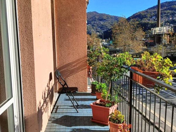 appartamento in vendita a Genova in zona Struppa