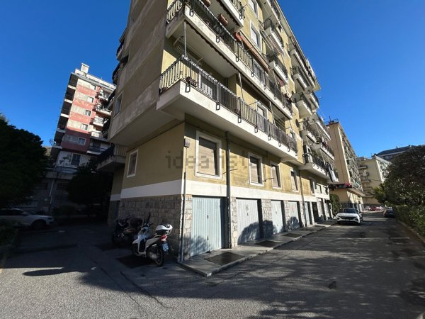 appartamento in vendita a Genova in zona Borzoli