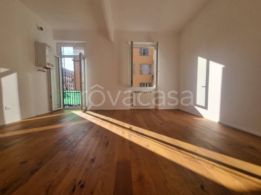 appartamento in vendita a Genova in zona Marassi