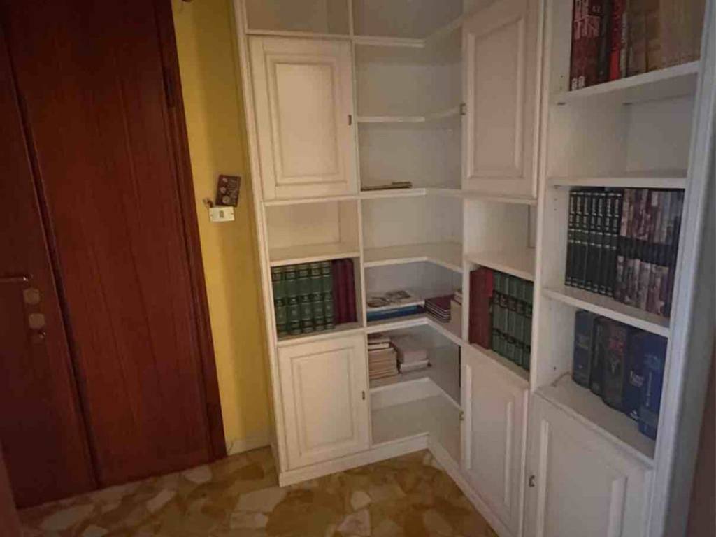 appartamento in vendita a Genova in zona Marassi