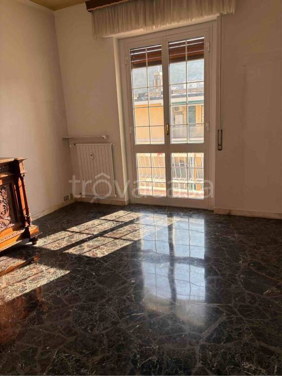 appartamento in vendita a Genova in zona Marassi