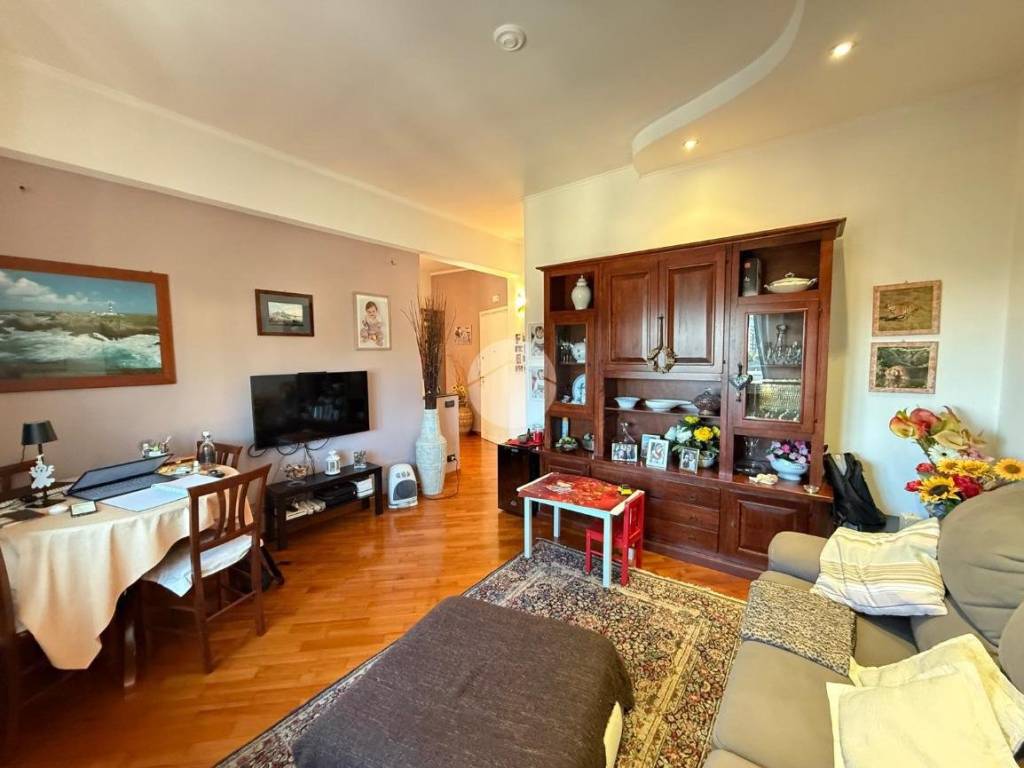 appartamento in vendita a Genova in zona Sampierdarena