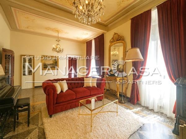 appartamento in vendita a Genova in zona Castelletto