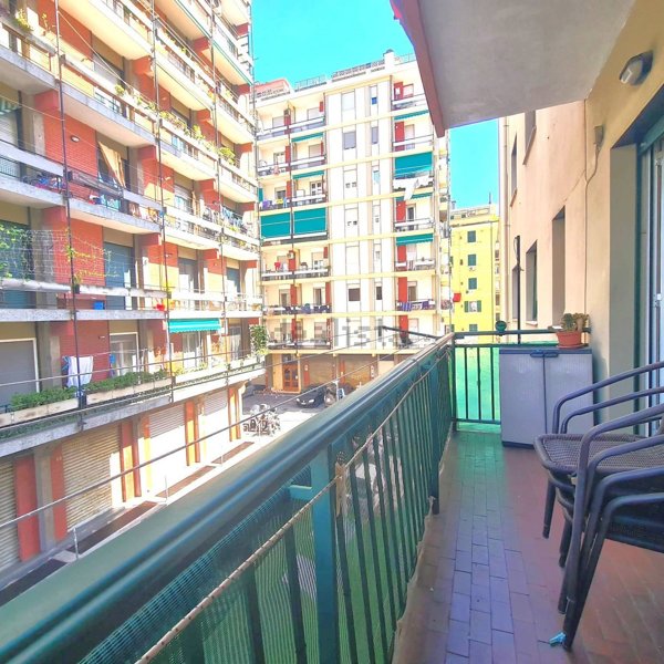 appartamento in vendita a Genova in zona Sampierdarena