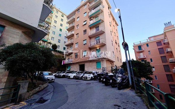 appartamento in vendita a Genova in zona Cornigliano