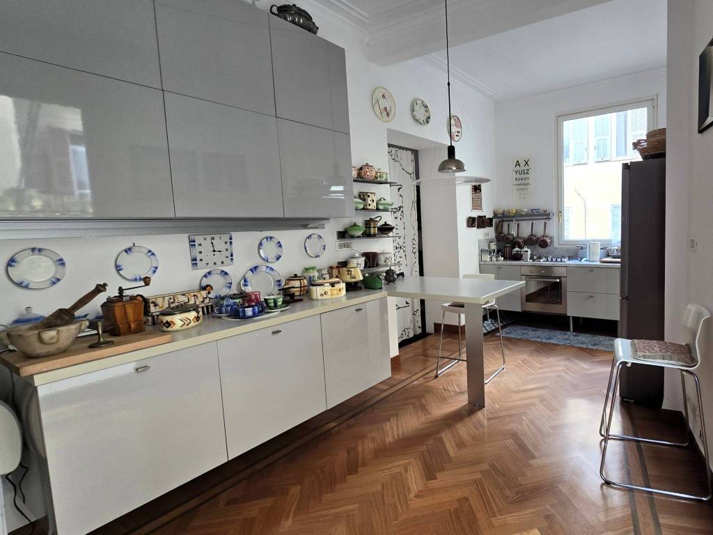 appartamento in vendita a Genova in zona Lagaccio / Granarolo