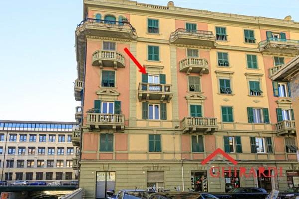 appartamento in vendita a Genova in zona Sestri Ponente