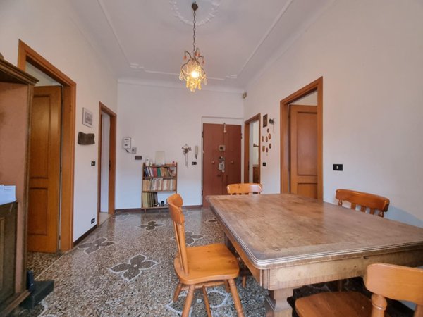 appartamento in vendita a Genova in zona Staglieno