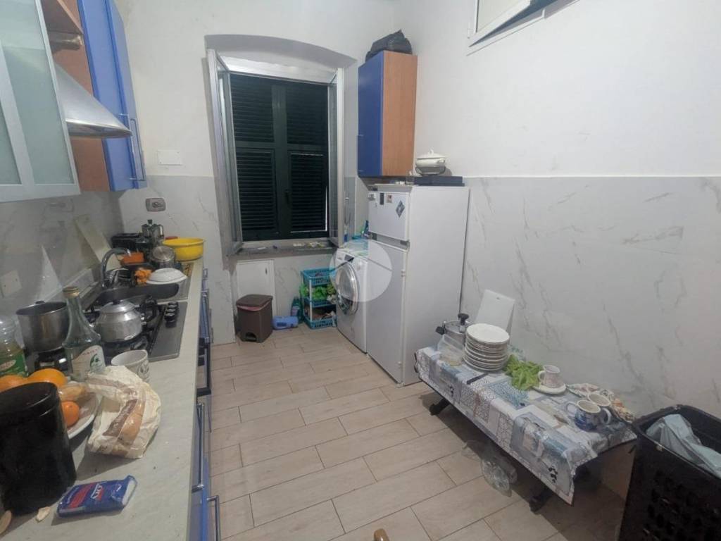 appartamento in vendita a Genova in zona Certosa