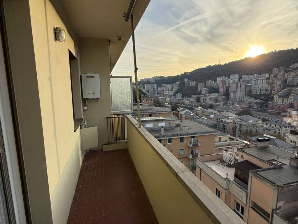 appartamento in vendita a Genova in zona Marassi