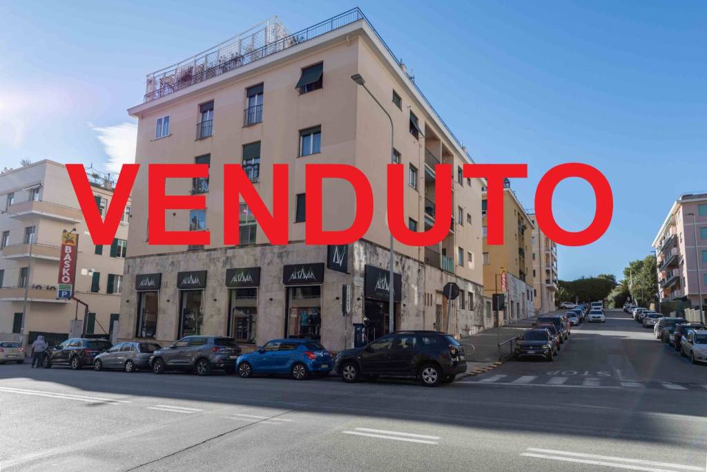 appartamento in vendita a Genova in zona Albaro