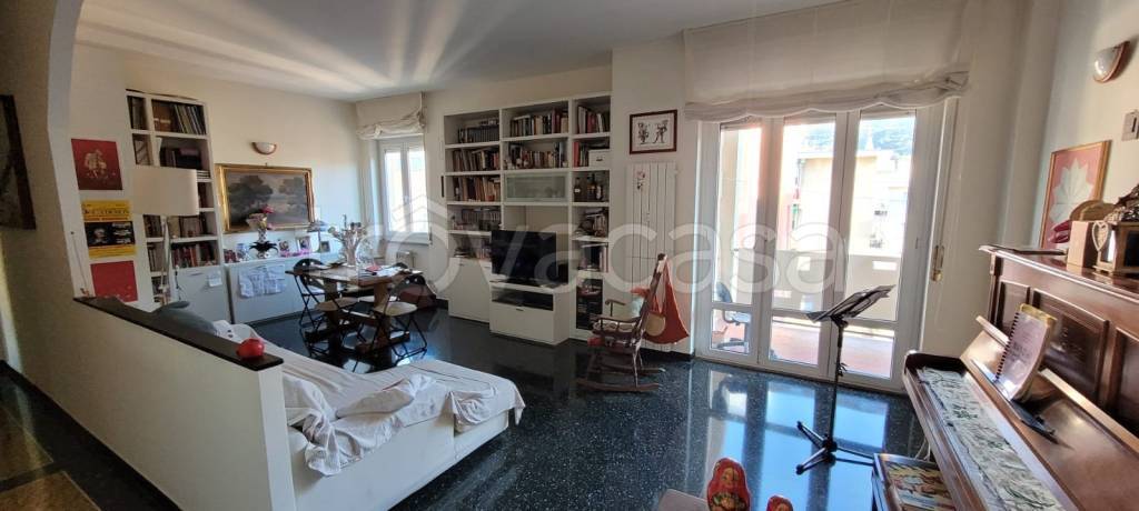 appartamento in vendita a Genova in zona Albaro