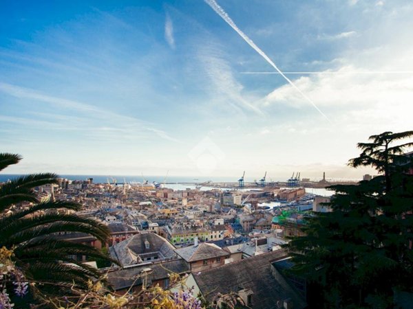 appartamento in vendita a Genova in zona Castelletto