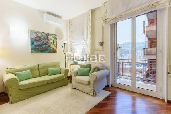 appartamento in vendita a Genova in zona Marassi