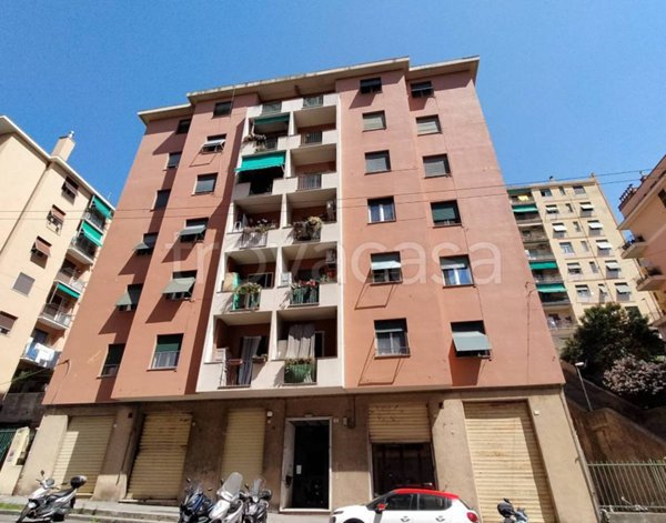 appartamento in vendita a Genova in zona Marassi