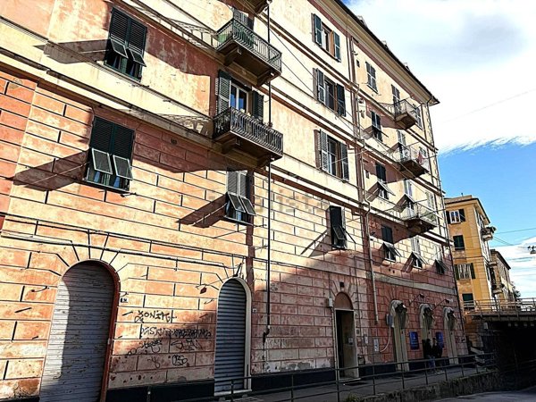 appartamento in vendita a Genova in zona Pegli