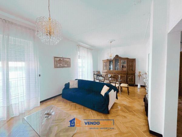 appartamento in vendita a Genova in zona Sampierdarena