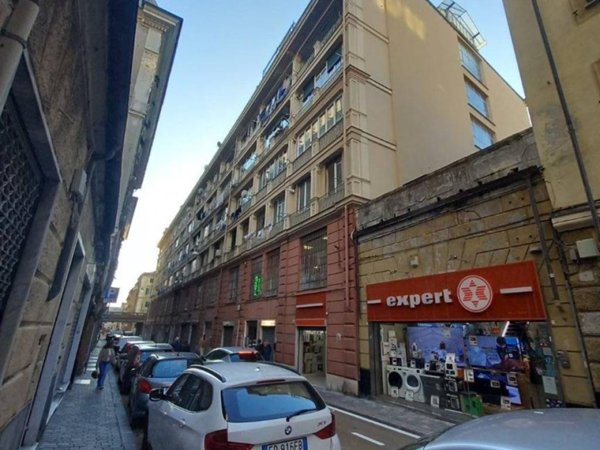 appartamento in vendita a Genova in zona Sampierdarena