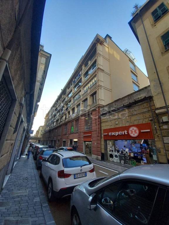 appartamento in vendita a Genova in zona Sampierdarena
