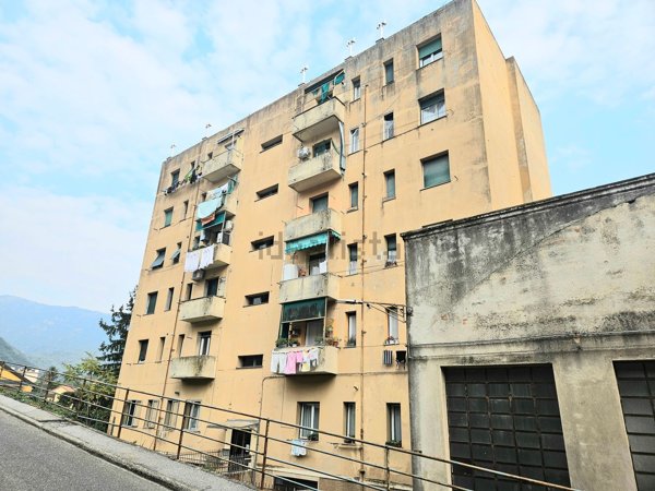 appartamento in vendita a Genova in zona Molassana