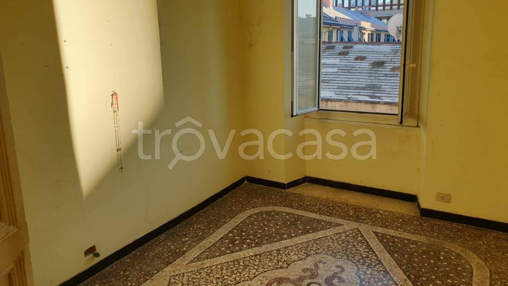 appartamento in vendita a Genova in zona Sestri Ponente