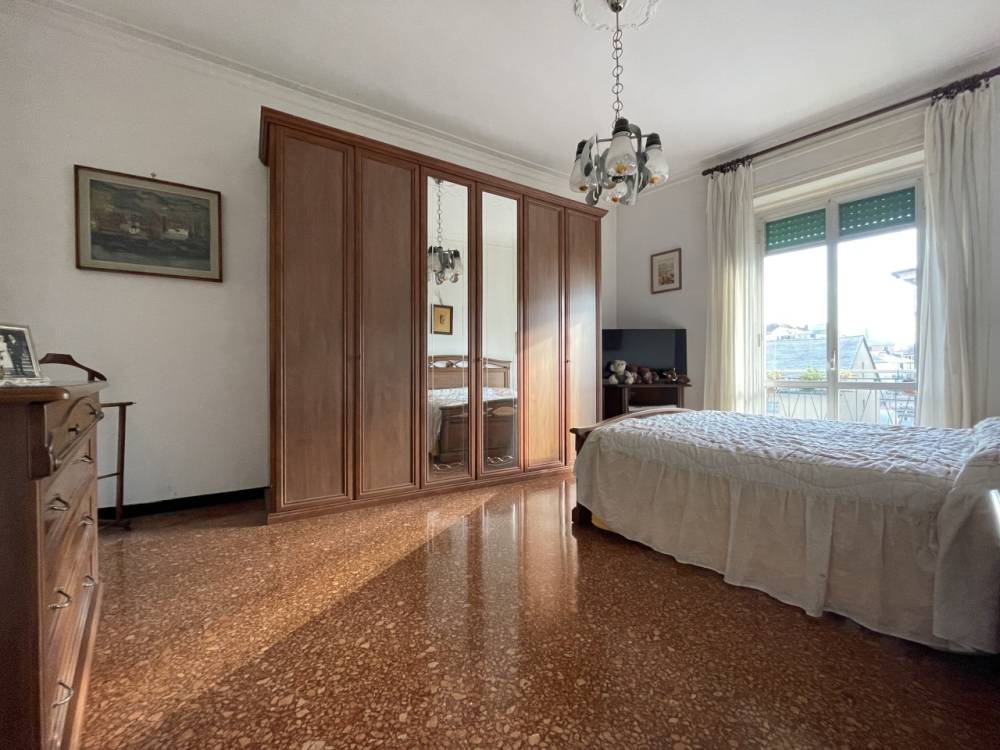 appartamento in vendita a Genova in zona Sampierdarena