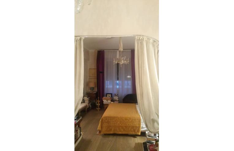 appartamento in vendita a Genova in zona Foce