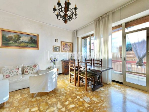 appartamento in vendita a Genova in zona Sestri Ponente