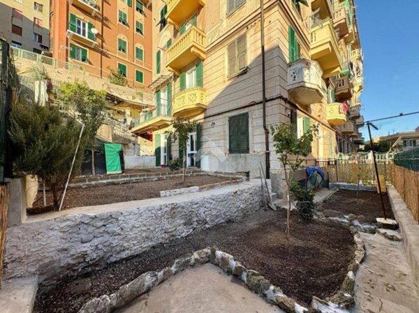 appartamento in vendita a Genova in zona Cornigliano