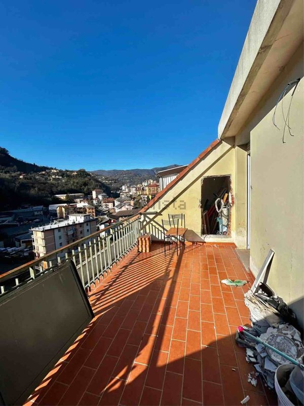 appartamento in vendita a Genova in zona Pontedecimo