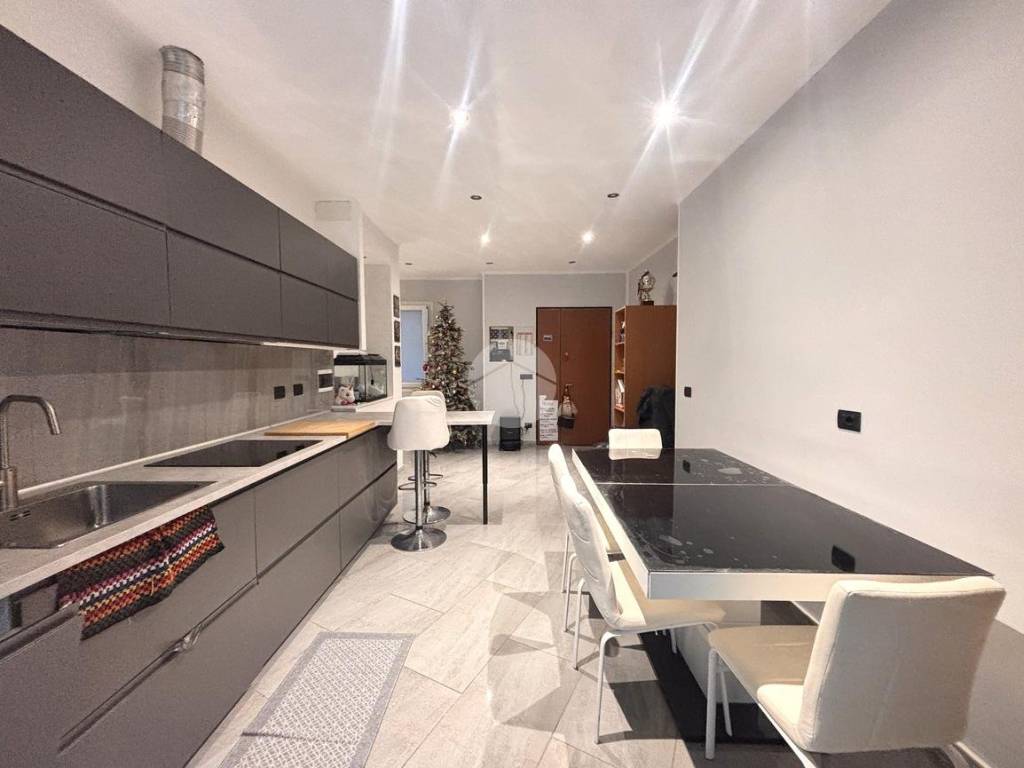 appartamento in vendita a Genova