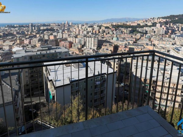 appartamento in vendita a Genova in zona Quezzi