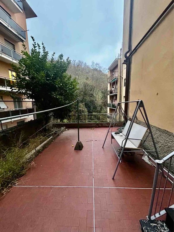 appartamento in vendita a Genova in zona Certosa