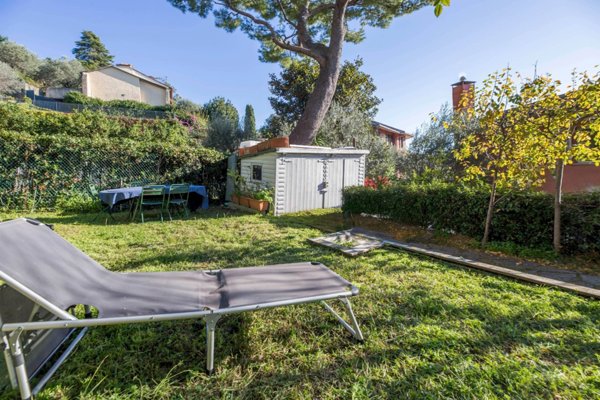 appartamento in vendita a Genova in zona Nervi